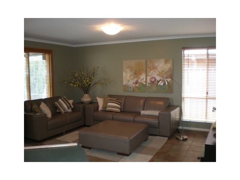 6 Buckingham Street, Oakden SA 5086