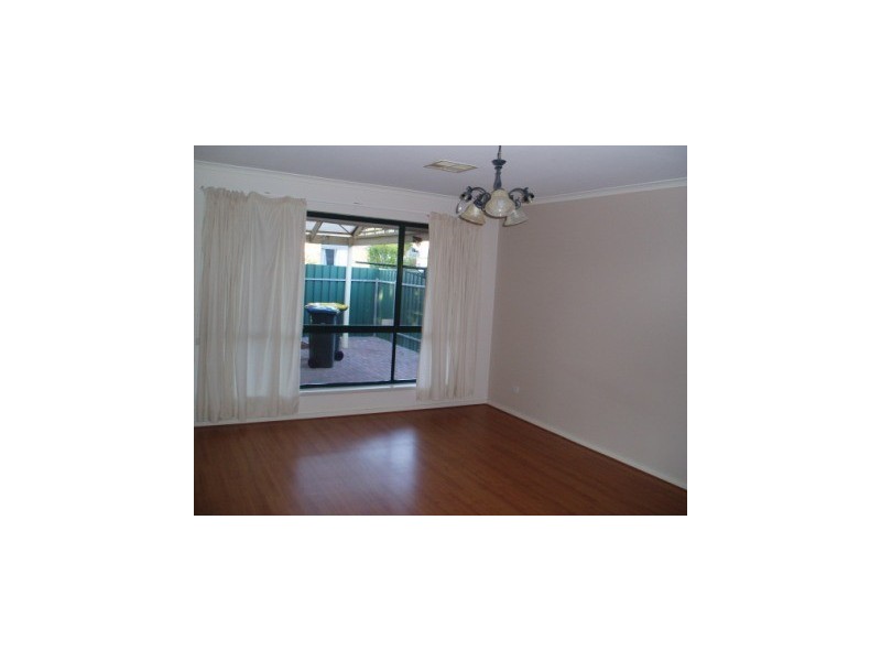 16 Grenville Ave, Hillcrest SA 5086