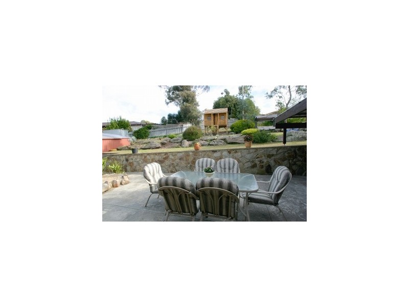 4 Gage Court, Para Vista SA 5093