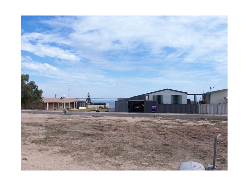20 Rose Avenue Riley Village, Wallaroo SA 5556