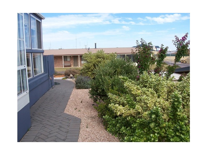 20 Rose Avenue Riley Village, Wallaroo SA 5556