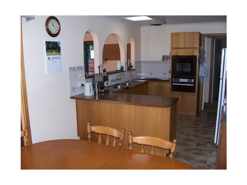 13 Bowman Terrace, Maitland SA 5573