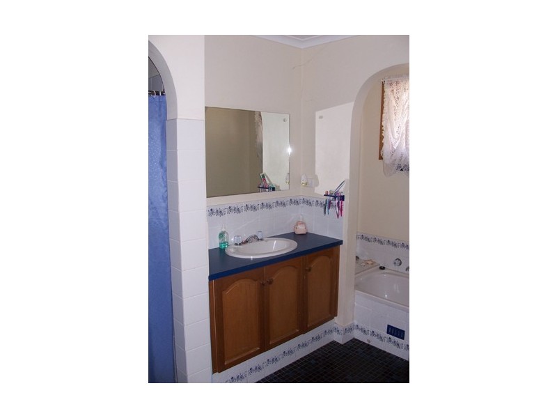 13 Bowman Terrace, Maitland SA 5573