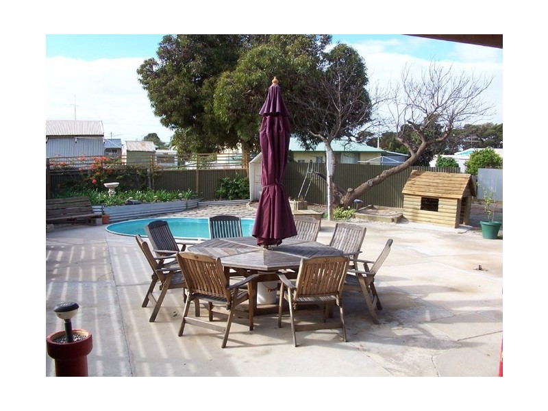 24 Wells Terrace, Price SA 5570