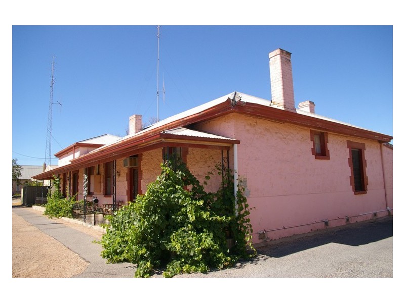 6 and 6A Draper Street, Kadina SA 5554