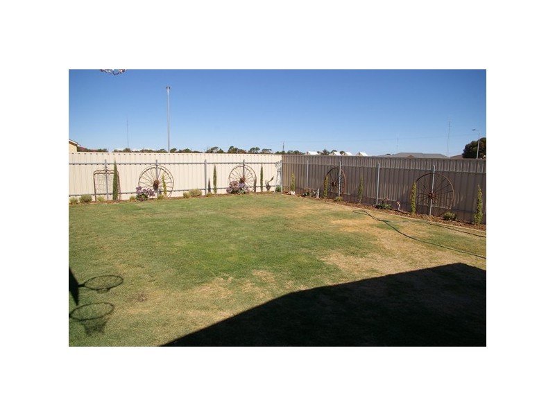 3 Lamshed Street, Kadina SA 5554