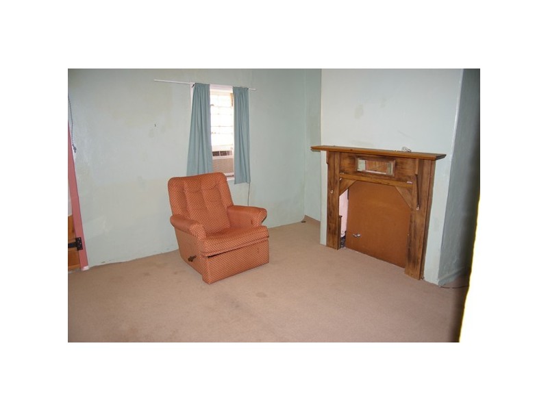 24 Kadina Road, North Yelta SA 5558