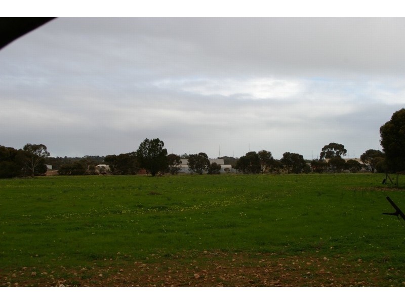 63-65 Muddy Lane, North Moonta SA 5558