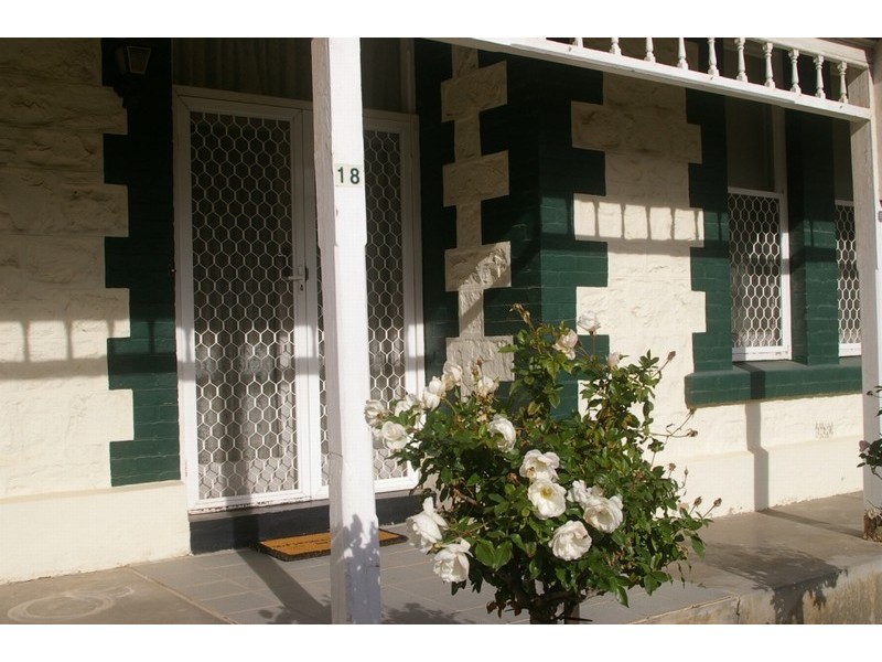 18 Lydia Terrace, Wallaroo SA 5556