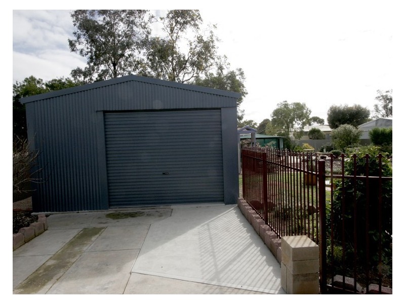 57 Doswell Terrace (In the Crescent), Kadina SA 5554