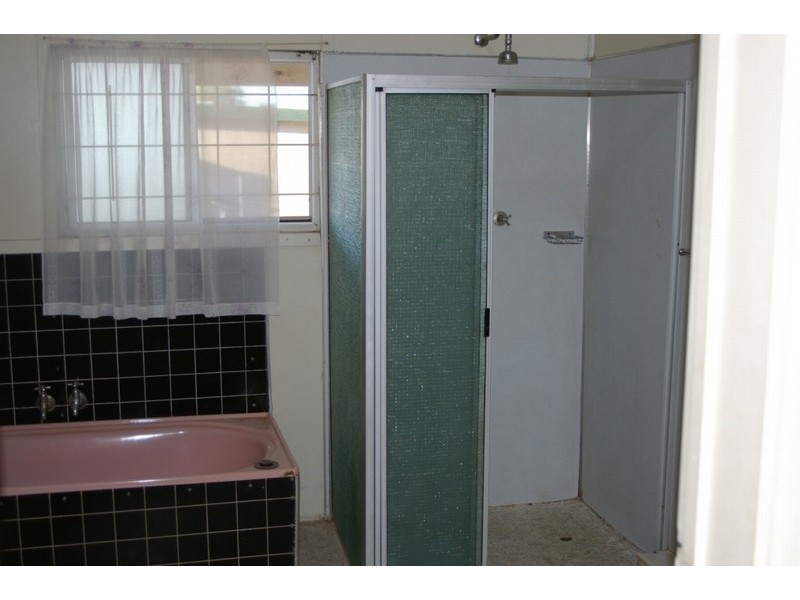 76 Caroline St Moonta, Moonta SA 5558