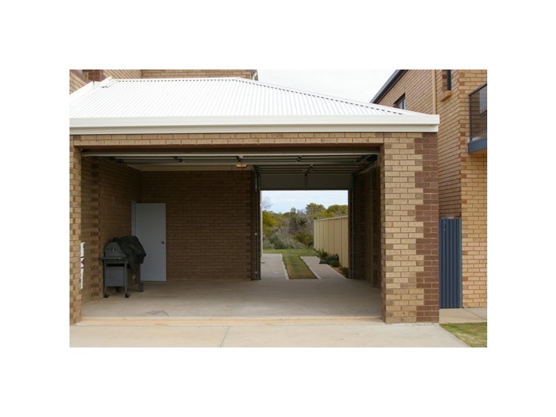 21 Butler Crescent, Port Hughes SA 5558