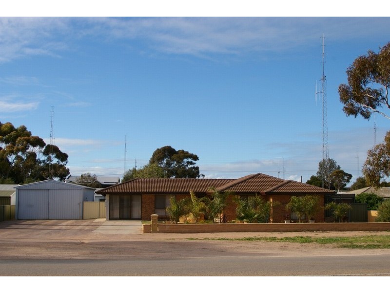 48 Bay Road, Moonta Bay SA 5558