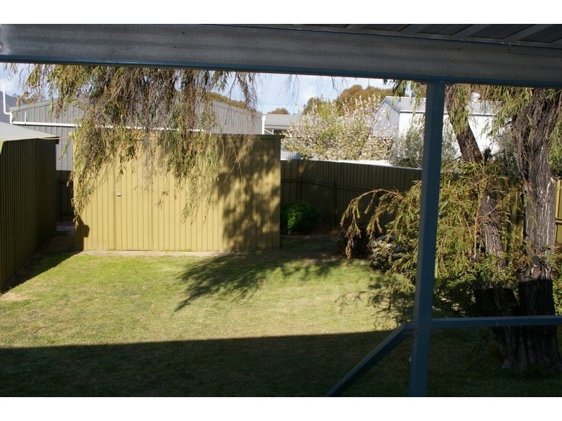 20 Trelawney Street, Moonta Bay SA 5558