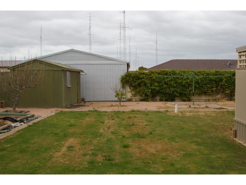 1 Nankivell Street, Moonta Bay SA 5558