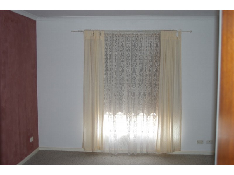 1 Nankivell Street, Moonta Bay SA 5558