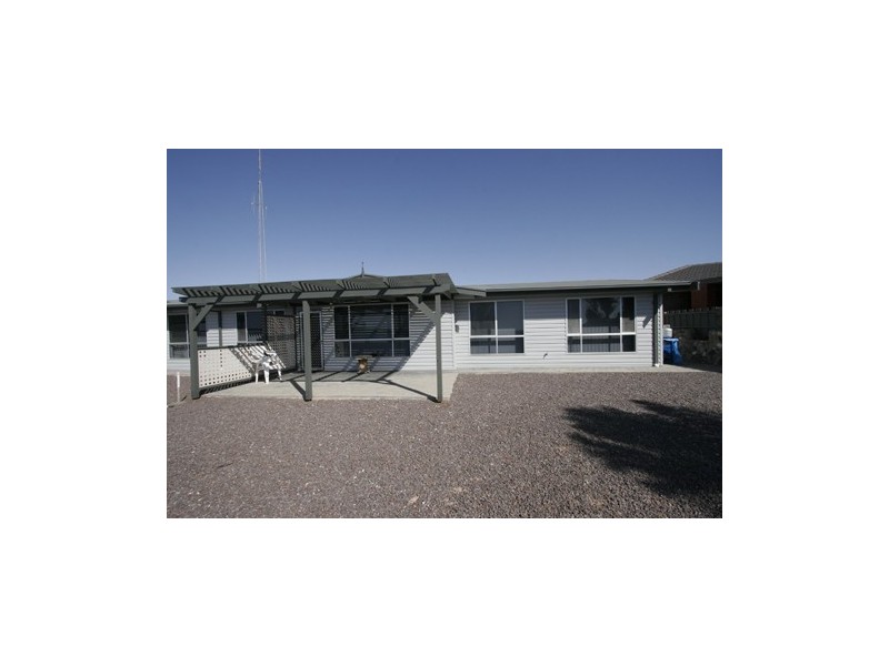 32 Chatfield Terrace, Wallaroo SA 5556