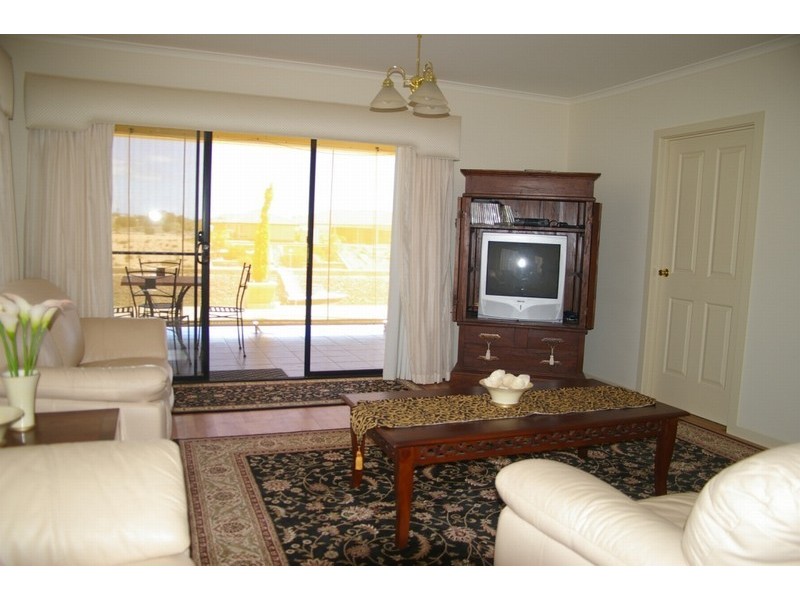 30 Pommern Way, Wallaroo SA 5556
