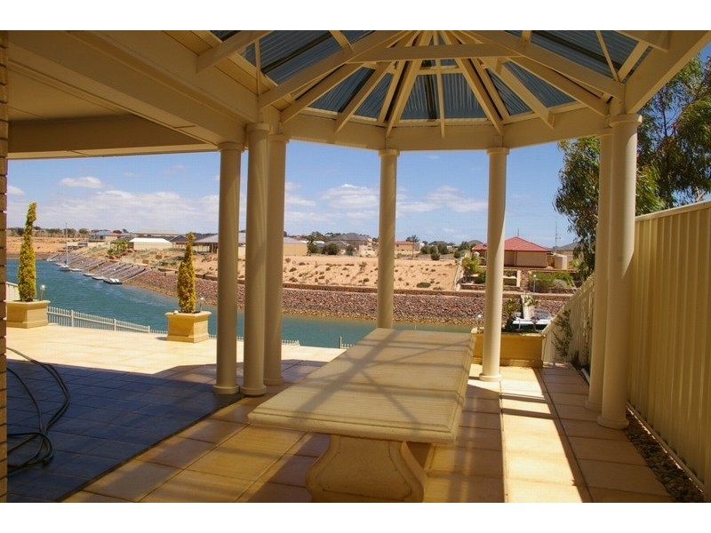 30 Pommern Way, Wallaroo SA 5556