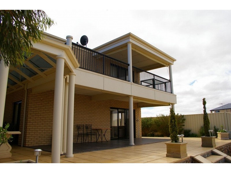 30 Pommern Way, Wallaroo SA 5556