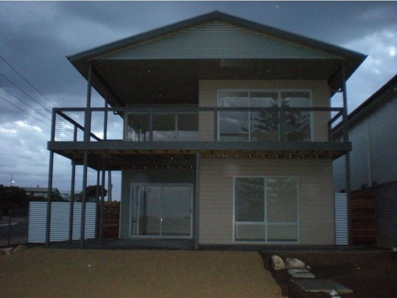 56 Esplanade, Point Turton SA 5575