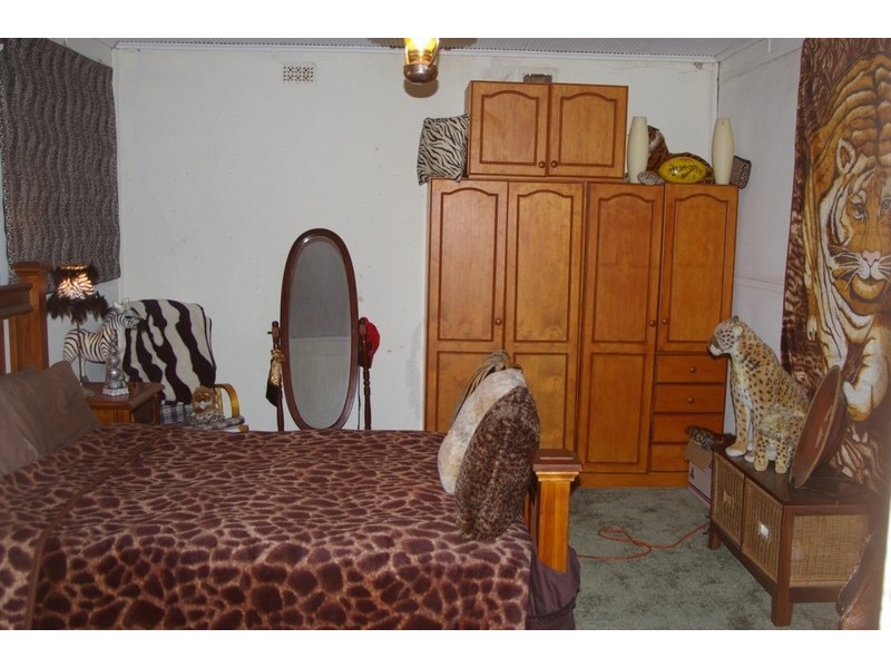 459 Harvey Street, Moonta Mines SA 5558