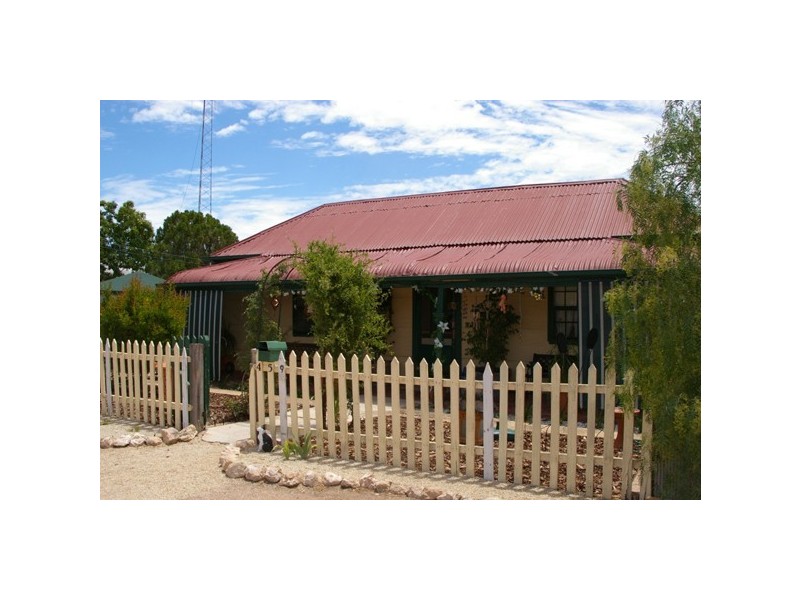 459 Harvey Street, Moonta Mines SA 5558