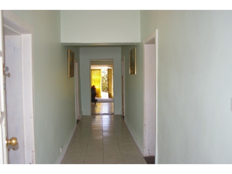 10 Henry Street, Moonta SA 5558