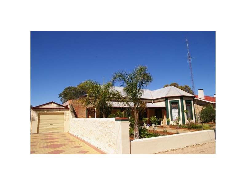 27 Milne Terrace, Moonta SA 5558