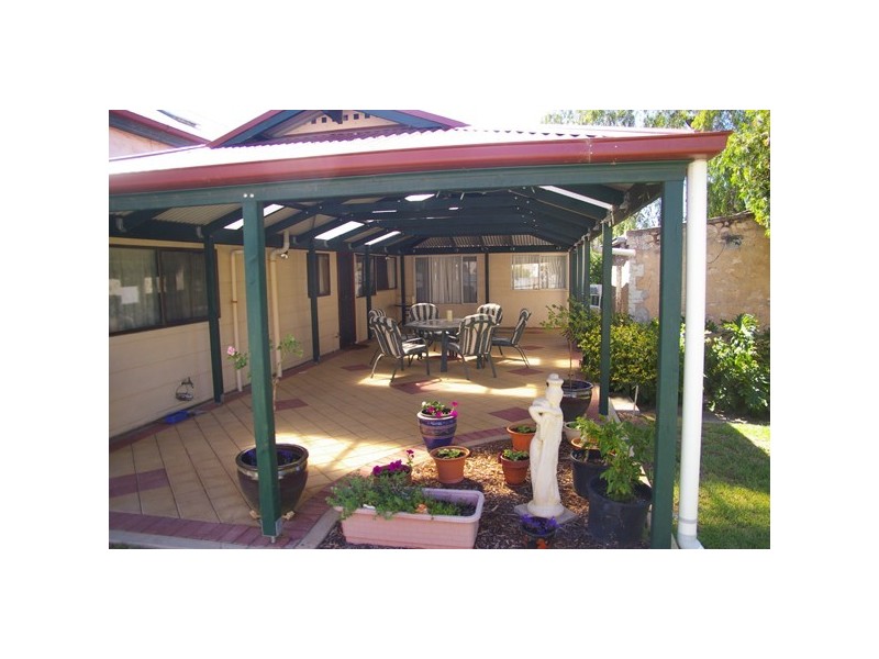 27 Milne Terrace, Moonta SA 5558