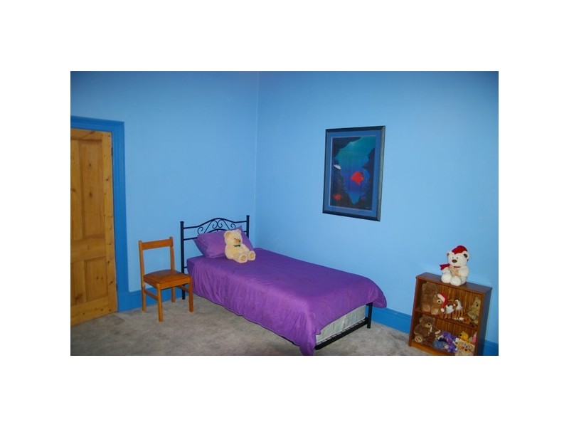 27 Milne Terrace, Moonta SA 5558