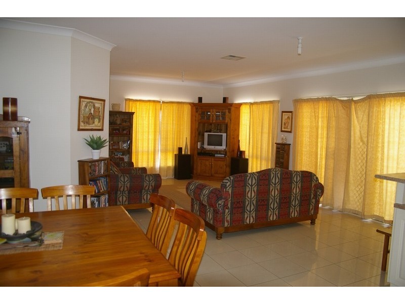 37 Pommern Way, Wallaroo SA 5556