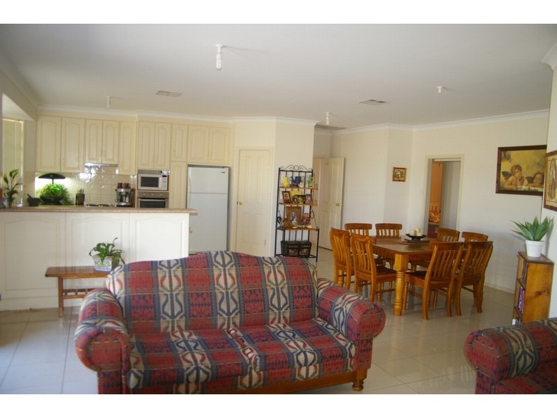 37 Pommern Way, Wallaroo SA 5556