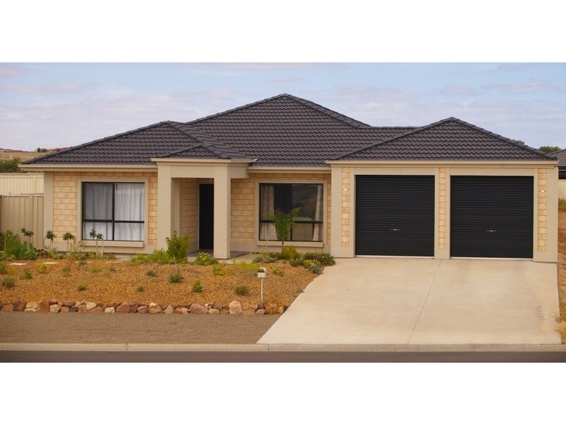 4 Pommern Way, Wallaroo SA 5556