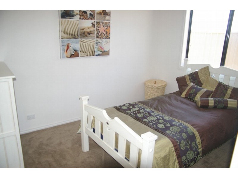 4 Pommern Way, Wallaroo SA 5556