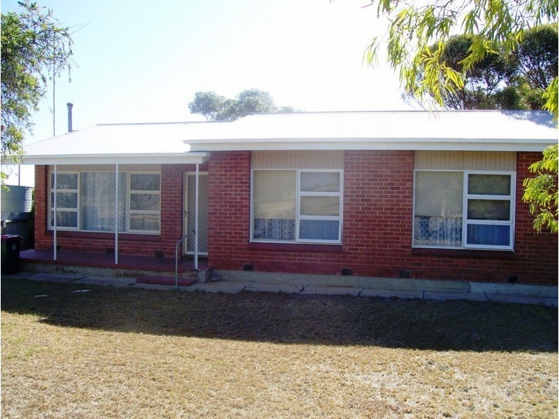 54 Tiddy Ave, Maitland SA 5573