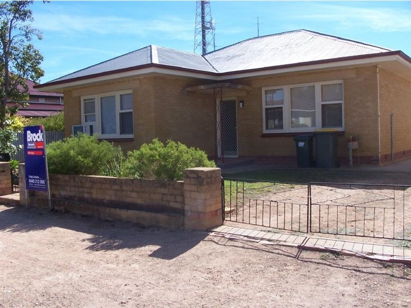 11 Gawler Street, Kadina SA 5554