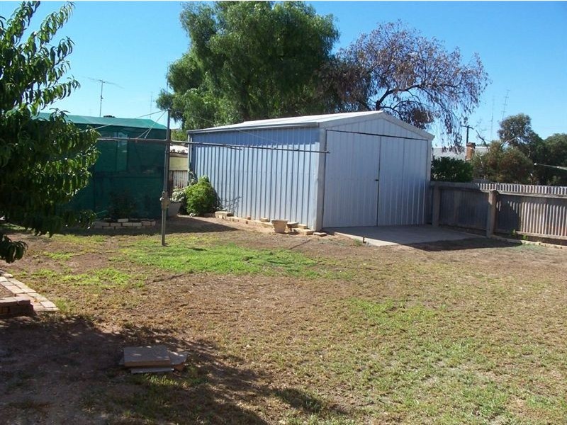 11 Gawler Street, Kadina SA 5554