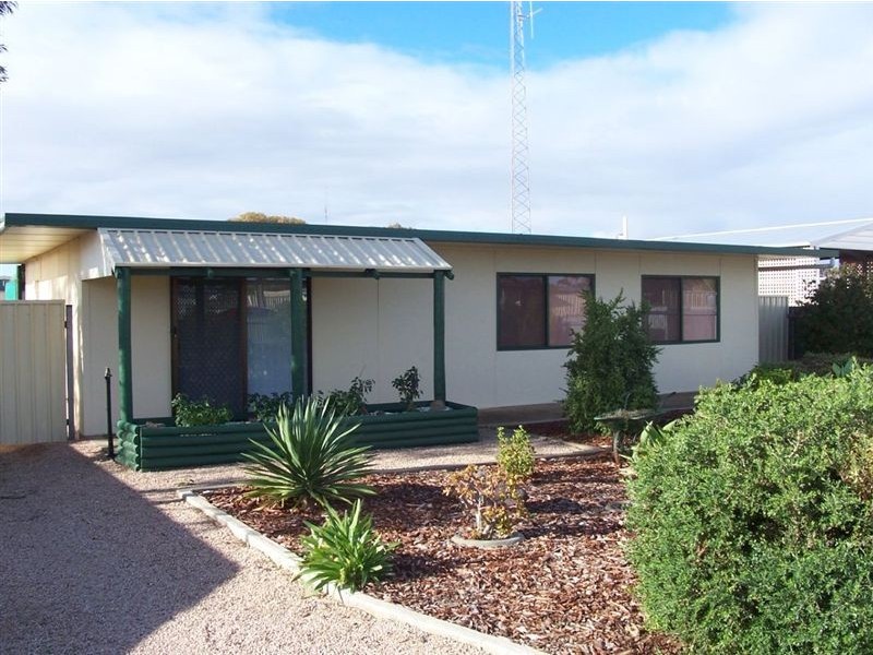 67 Cambridge Street, Moonta Bay SA 5558