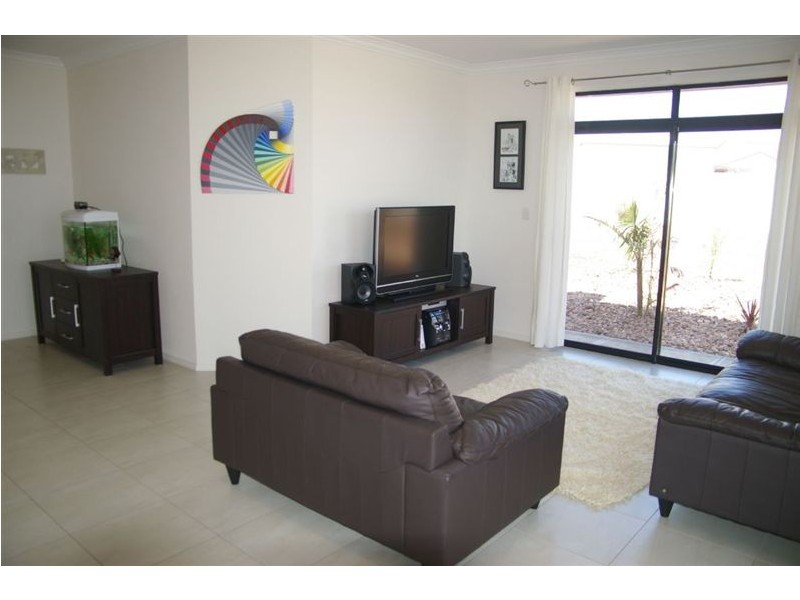 4 Pommern Way, Wallaroo SA 5556