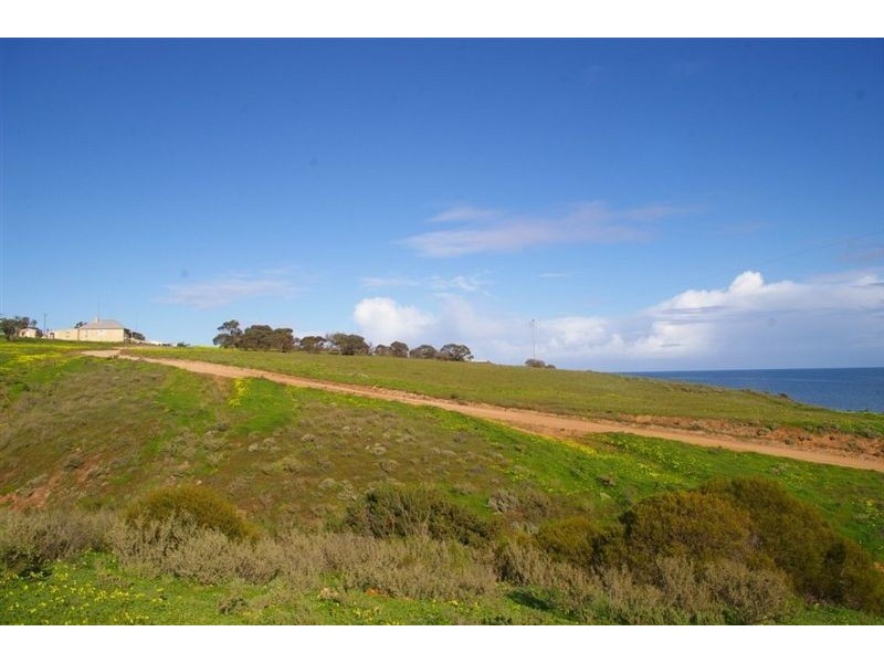 121 & 122 Coast Road, Tickera SA 5555