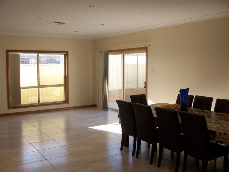 6 Sanders Street, Moonta Bay SA 5558