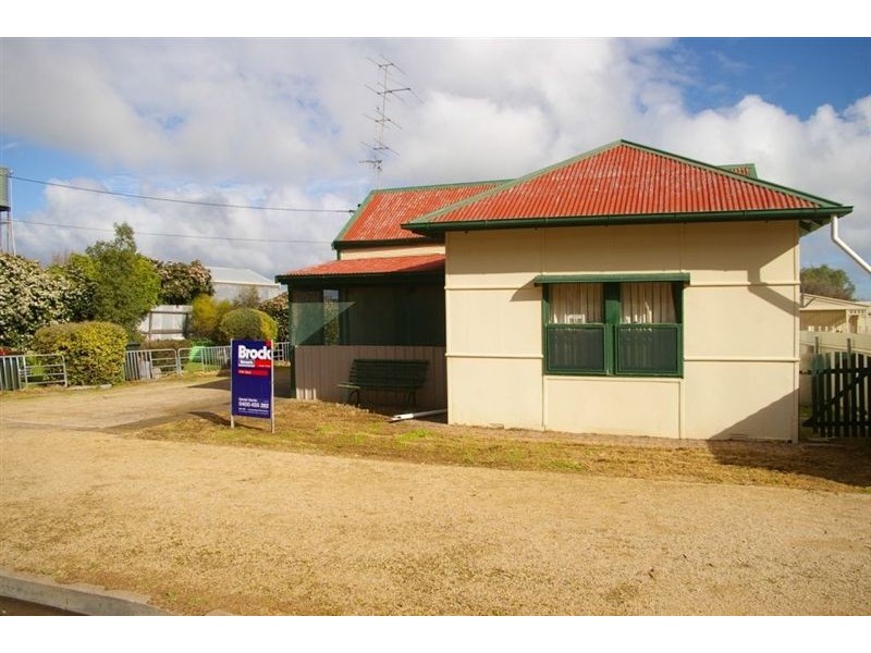 16 – 18 Rogers Terrace, Maitland SA 5573
