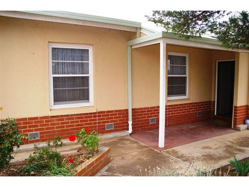2 Moonta Street, Wallaroo SA 5556