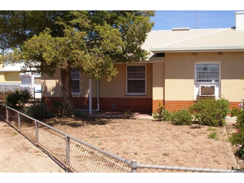 2 Moonta Street, Wallaroo SA 5556