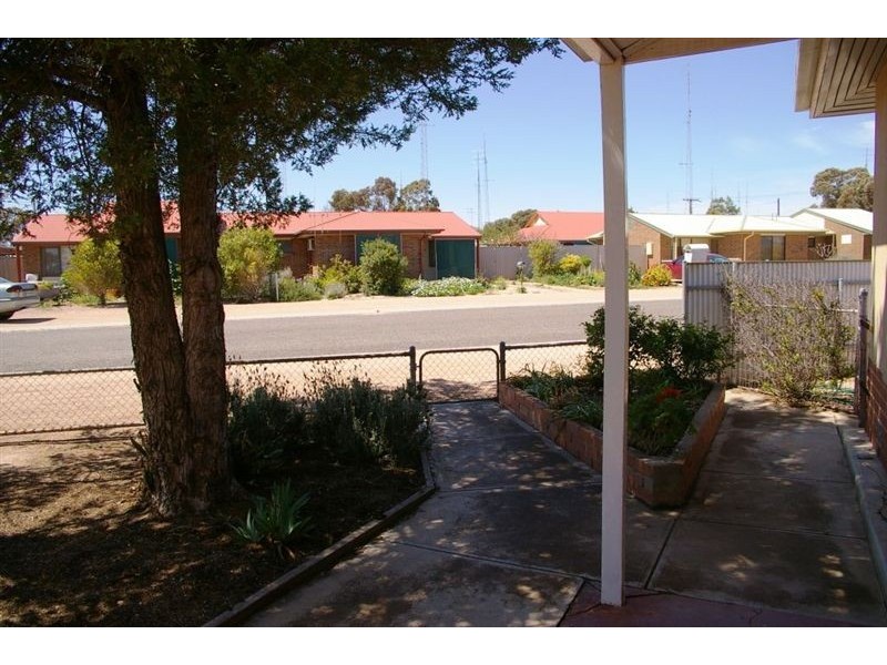 2 Moonta Street, Wallaroo SA 5556