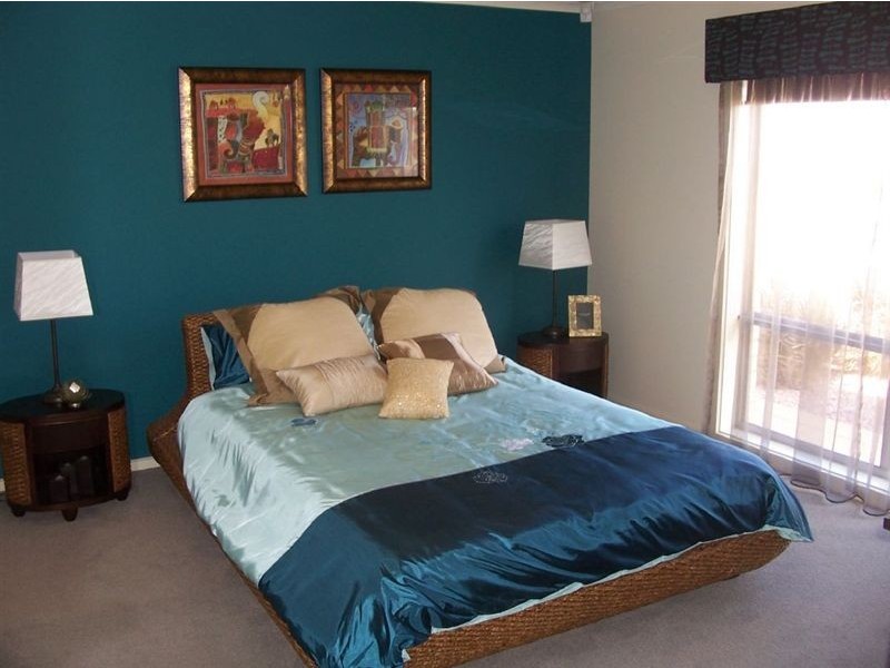 18 Islesworth Street- North Shores, Wallaroo SA 5556