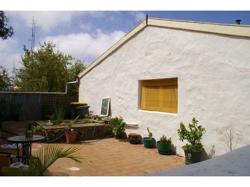 102 George Street, Moonta SA 5558