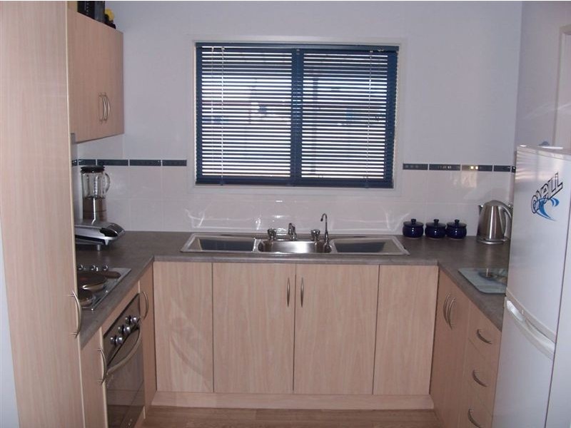 10 Chapple Street, Moonta Bay SA 5558