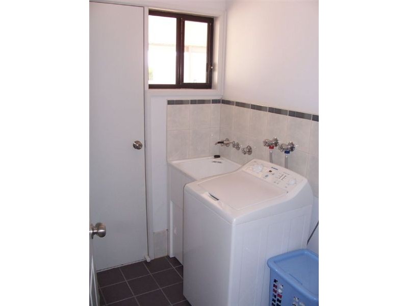 10 Chapple Street, Moonta Bay SA 5558